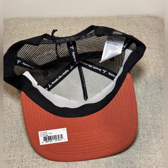 NWT Prana Journeyman Trucker Hat in Dry Chili Beer - Unisex One‎ Size - Picture 3 of 5